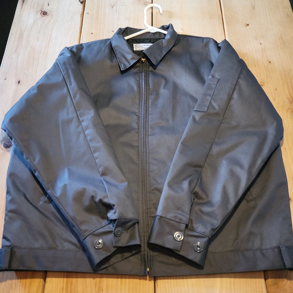 Aramark ike style jacket